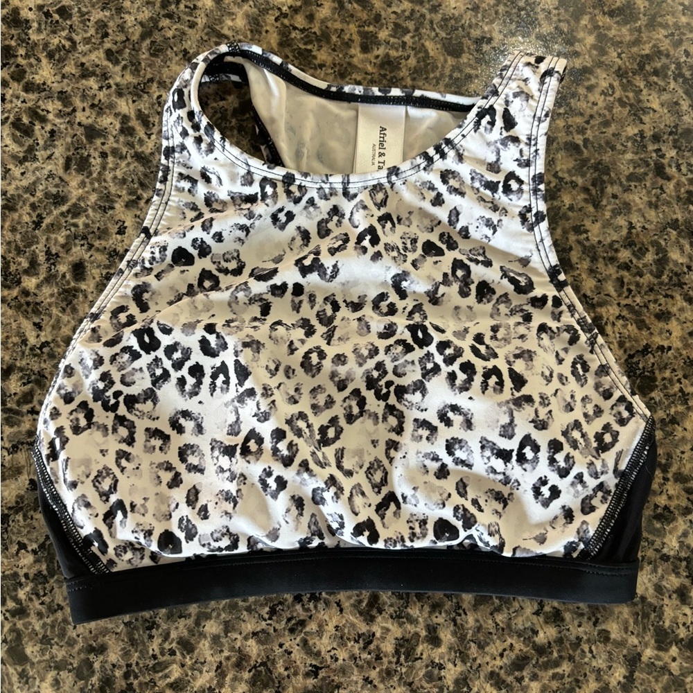 XS Leopard Sports Bra